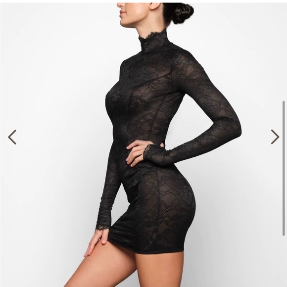 Skims Long Sleeve Lace Dress Black - Picture 3 of 6